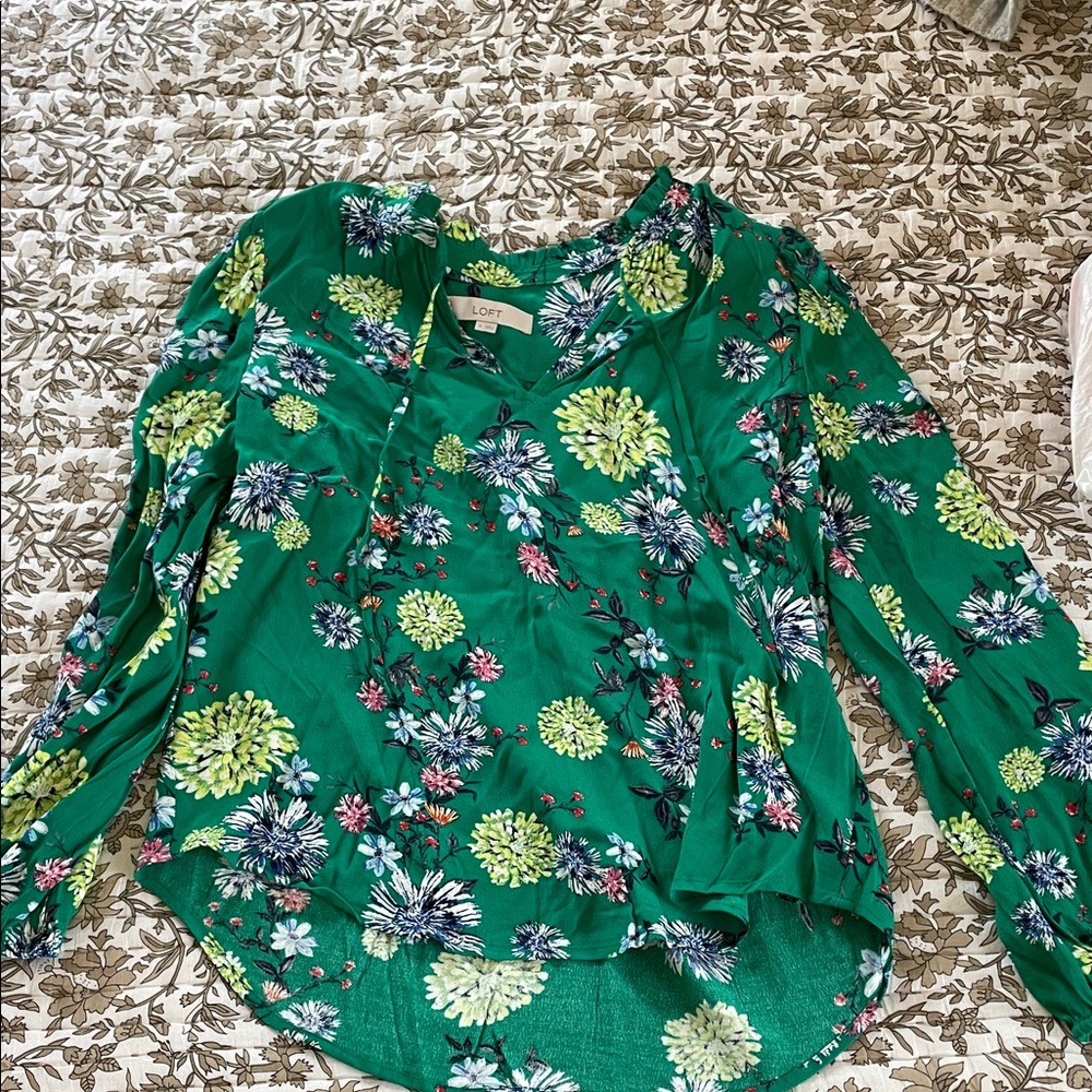 LOFT Green Floral Print Blouse